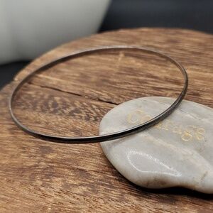 B3125‎ midnight essence silver tone bracelet